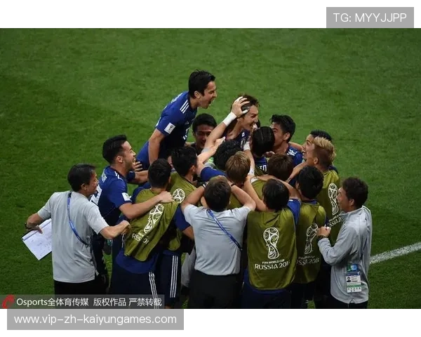 中场核心直塞先拔头筹，率队领先！